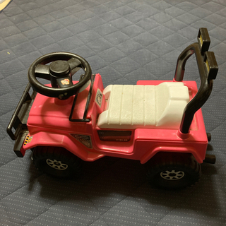 【ネット決済】ピンクの車
