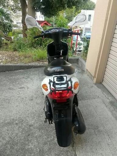 低走行　外装、前タイヤ、バッテリー、オイル、ミラー新品　ヤマハ　ジョグ　インジェクションモデル　綺麗です！ 低走行 外装、前タイヤ、バッテリー、オイル、ミラー新品 ヤマハ