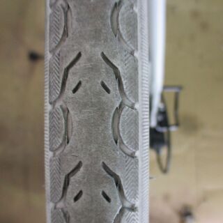 B490☆12000円☆ スポーツ中古自転車 ALBERGE ホワイト【アルミクロス