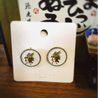 ピアス11