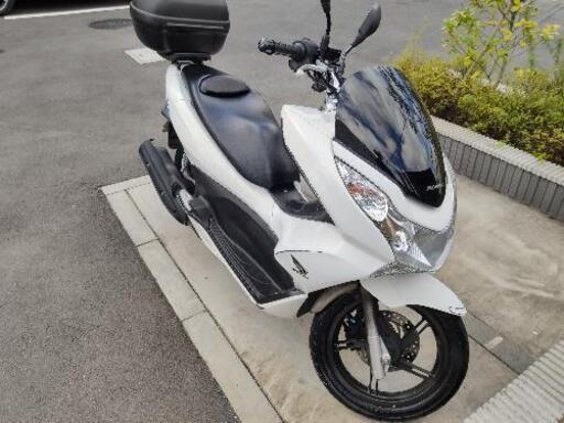 PCX125  走行距離15700km リアボックス等★オマケ付き★