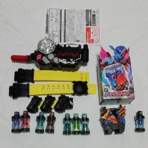 仮面ライダービルド 変身ベルト DXビルドドライバー　クローズドラゴン　セット