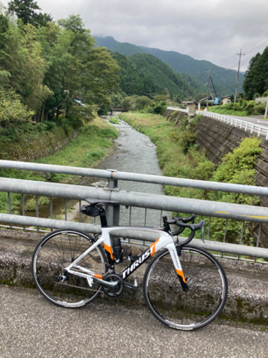 カーボンフレームロードバイク 完成車 ショップ ティアグラ SHIMANO105 