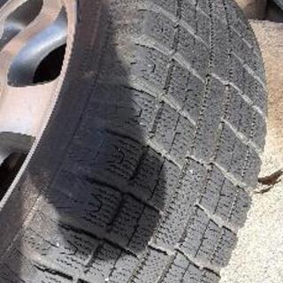 トヨタ純正ホイール付きスタッドレスタイヤ