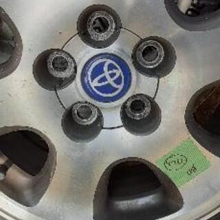 トヨタ純正ホイール付きスタッドレスタイヤ