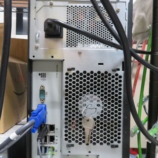 Fujitsu Primergy Server 2012R2 Xeon RAID60(300Gx8)+予備HDD