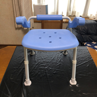 【ネット決済】折り畳み入浴用　手摺り付き椅子
