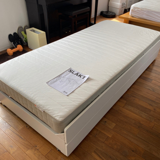 【ネット決済】【ほぼ未使用】IKEA シングルベッド　収納付き