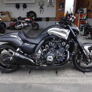 2013年 V-MAX1700 カスタムパーツ多数（ノーマル有） 屋根付保管