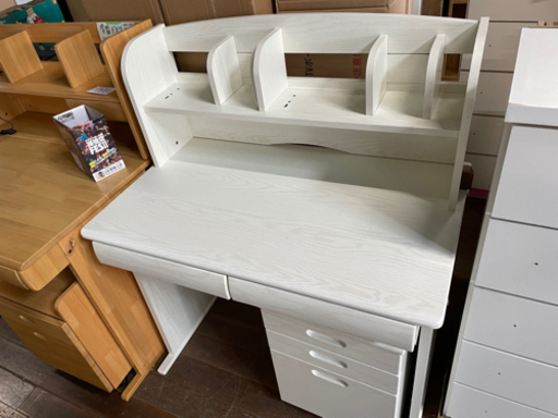 学習机 新品 18,800円
