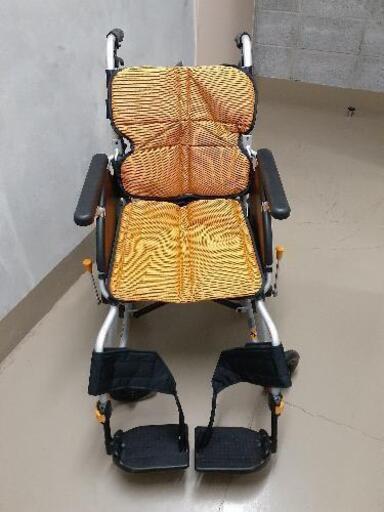介助式車椅子　マツナガNEXTCORE  21B