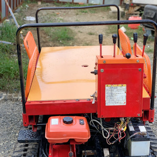 クローラ高所作業車　型番不明　メーカー不明　全動作確認　クローラ多少ヒビ有　現状 クローラ高所作業車 型番不明 メーカー不明 全動作確認 クローラ多少