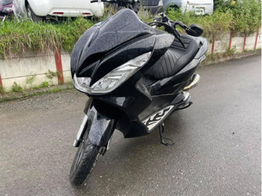 ★お支払い総額 13.8万円★ ホンダ PCX150  KF18  カスタム多数♪ SP忠男マフラー！社外エアクリ ハンドル！等 高速乗れる！低燃費 通勤通学にオススメ♪