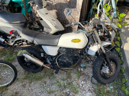 HONDA エイプ100