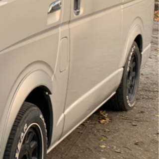 ハイエースホイルタイヤ17インチ売約済み