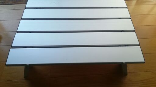 キャプテンスタッグ アルミ ローテーブル オレンジ 池袋のテーブル その他 の中古あげます 譲ります ジモティーで不用品の処分