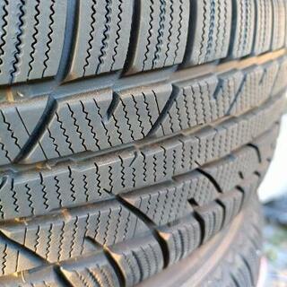 スタッドレスタイヤ&ホイールセット　バリ山