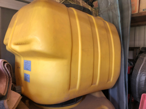 農業用　ポリタンク　500L