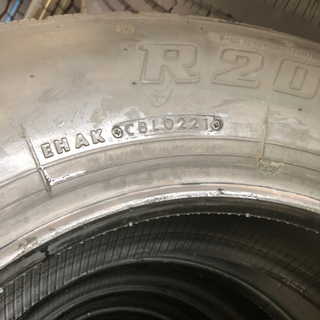 新車外しトラックタイヤ 225/75R 16 ブリヂストンR202