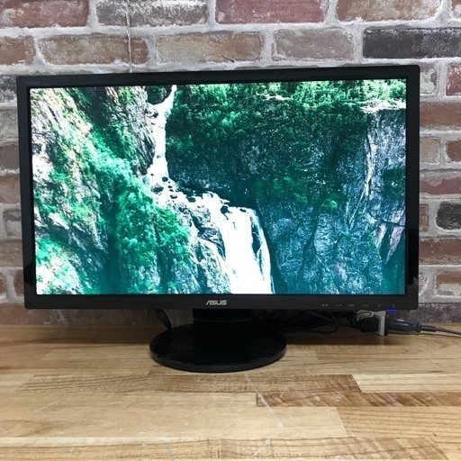 即日受渡❣️24型モニター3年前購入。高画質で綺麗に観れるモニター、、8500円