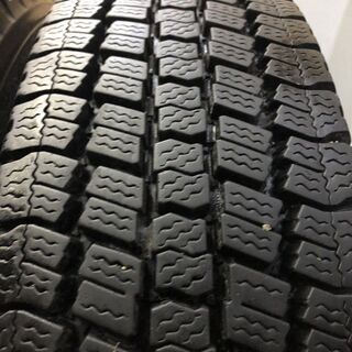 タイヤ、ホイール TOYO DELVEX M934 195/70R17.5 112/110L LT 17.5 