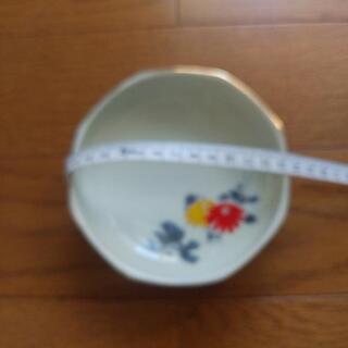 昭和レトロ風の小鉢です⑥