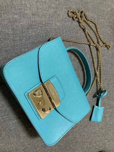 FURLAのバック