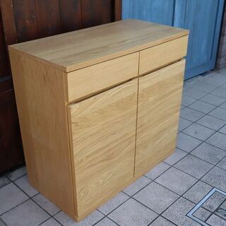人気の無印良品(MUJI)のオーク材 キャビネット・木製扉！ナチュラルで