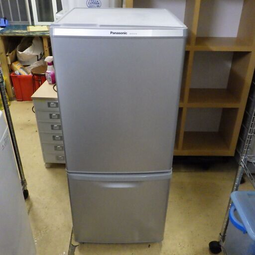 格安！店舗受け渡し可能　美品　安心の動作保証一カ月　パナソニック Panasonic NR-B147W-S [冷蔵庫(138L 右開き) 2ドア シルバー]　2014年製