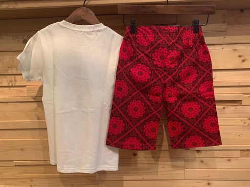 ☆【夏物売り尽くし】SHISKY/ペイズリー柄/セットアップ/Tシャツ ☆【夏物売り尽くし】SHISKY/ペイズリー柄/セットアップ/Tシャツ