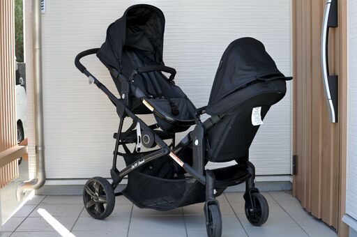 日本育児　トラベルシステム　縦型双子ベビーカー　※要　問い合せ