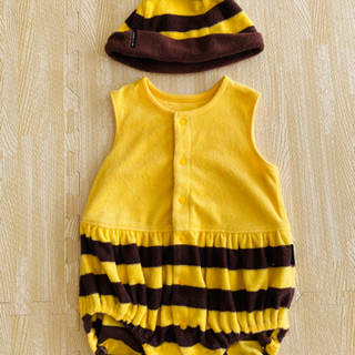 【ネット決済】(ハロウィン)コムサの蜂さんロンパース　美品  