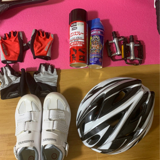 美品】女性向け ロードバイク シューズ・ヘルメットなど備品全て付属