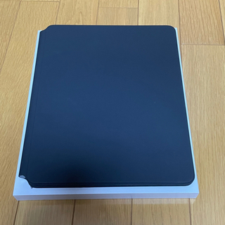 iPad Pro 12.9インチ(第五世代) Magic Keyboard