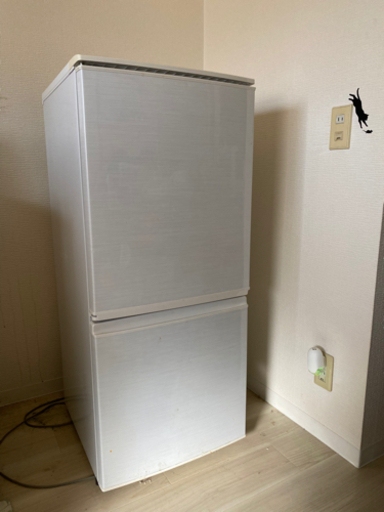 最終値下げ‼️SHARP SJ-14X-W 137L 2ドア 冷凍冷蔵庫