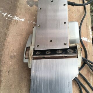 代理出品　マキタ100V　155ｍｍカンナ　モデル1805Ｎ　美品（かー２）