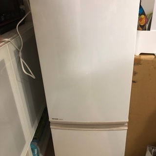 シャープ　2ドア冷蔵庫　開閉方向変更可能
