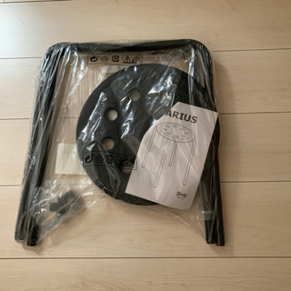【新品❗️】IKEA 丸椅子　MARIUS 黒