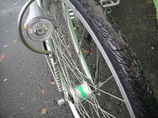 27インチ 自転車　6段切替　LEDオートライト　シティサイクル　ファミリーサイクル　ママチャリ