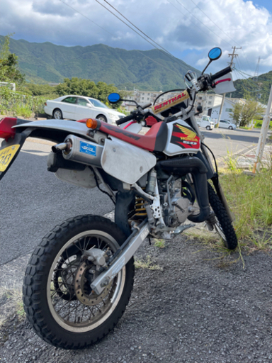 CRM50のAD13最終型になります！走る、曲がる、止まる、は問題ないです