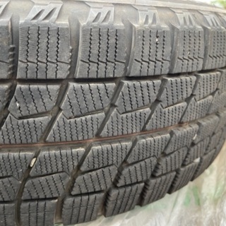 新品に近いタイヤホイール付き