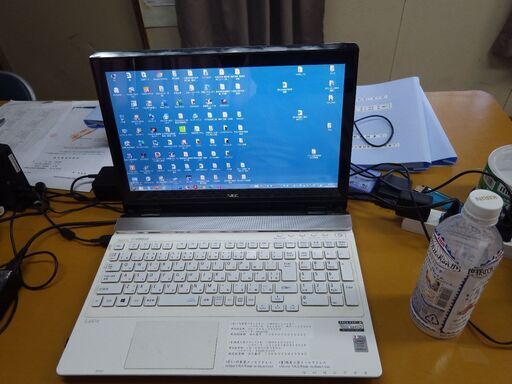 高スペックNECノートパソコン　CORE i7 メモリー8GB  CPU5500U  2.40GHz