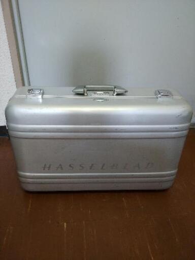 ZEROHALLIBURTON × HASSELBLAD