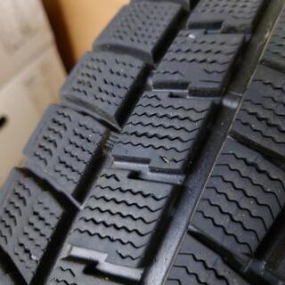 中古タイヤスタッドレス４本セット