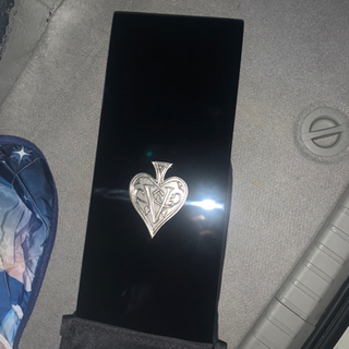 アルマンドシルバー