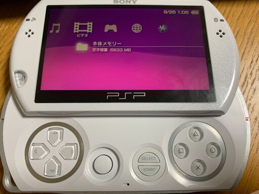 【値下げしました】SONY PSPgo16GB