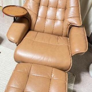 大幅値下げ‼️お買い得　超美品　リクライニングチェア　オットマン付き　ブラウン