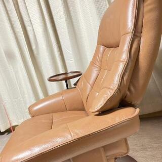 大幅値下げ‼️お買い得　超美品　リクライニングチェア　オットマン付き　ブラウン