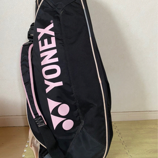 YONEX テニスバッグ 6本用