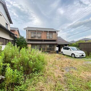 部屋数多い、駐車場広い戸建を借りる方募集しております